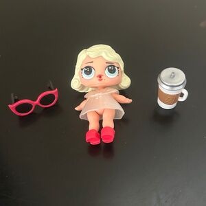 LOL Surprise! Series 1- Leading Baby. ( RARE FIND)